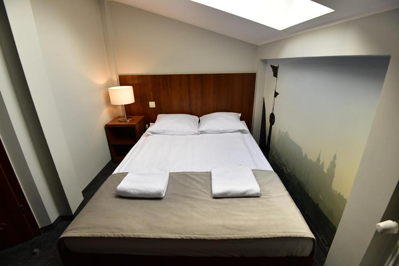 Budget Single Room
